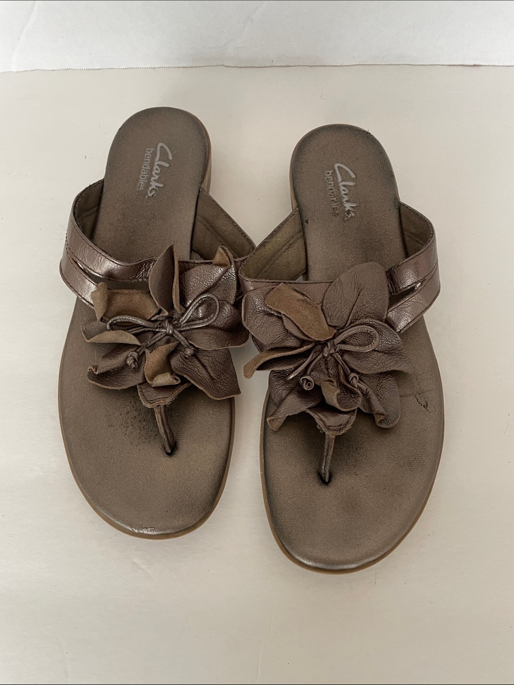 Clarks Brown Floral Toe-Post Slide Sandals